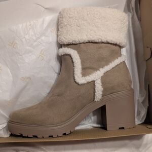 JustFab Taupe Boots with White Fur Trim